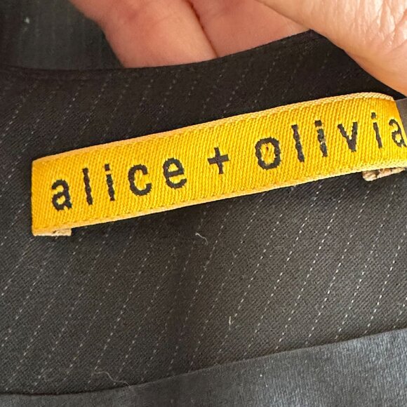 Alice + Olivia  Wool Blend Cap Sleeve Dress Size 0 Black Pinstripe Career Office - Picture 5 of 9